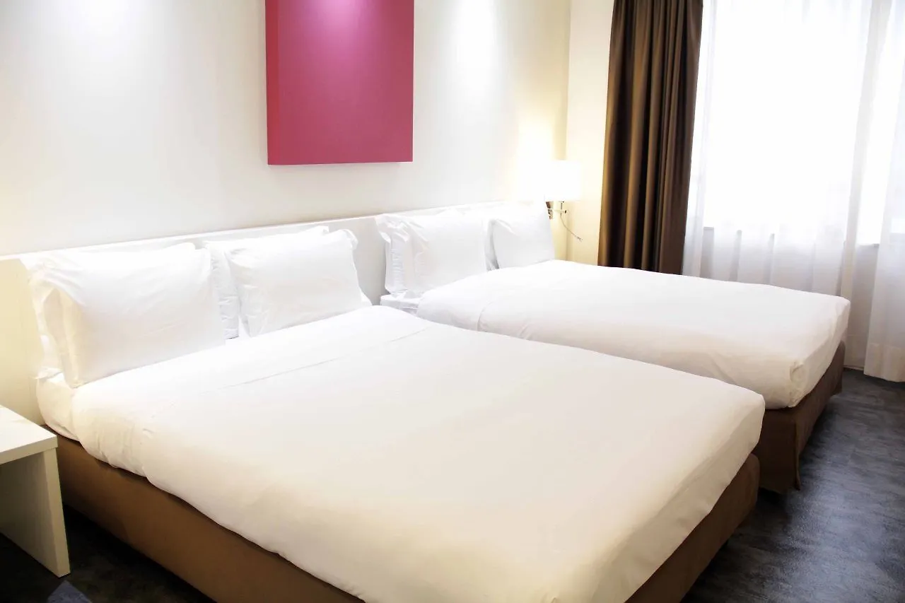 Ih Hotels Milano Lorenteggio