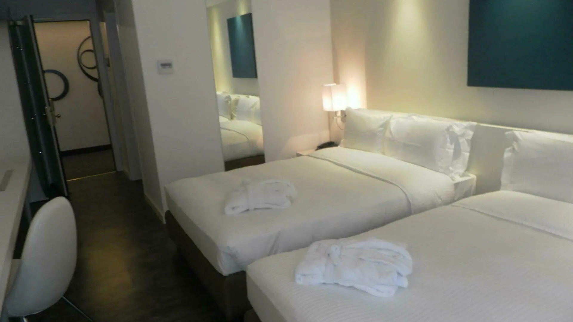 ****  Ih Hotels Milano Lorenteggio Olaszország